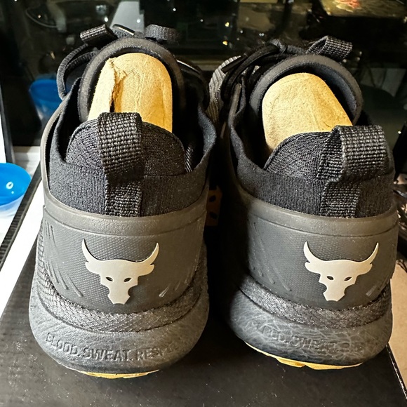 Under Armour Project Rock 5 - Picture 3 of 8